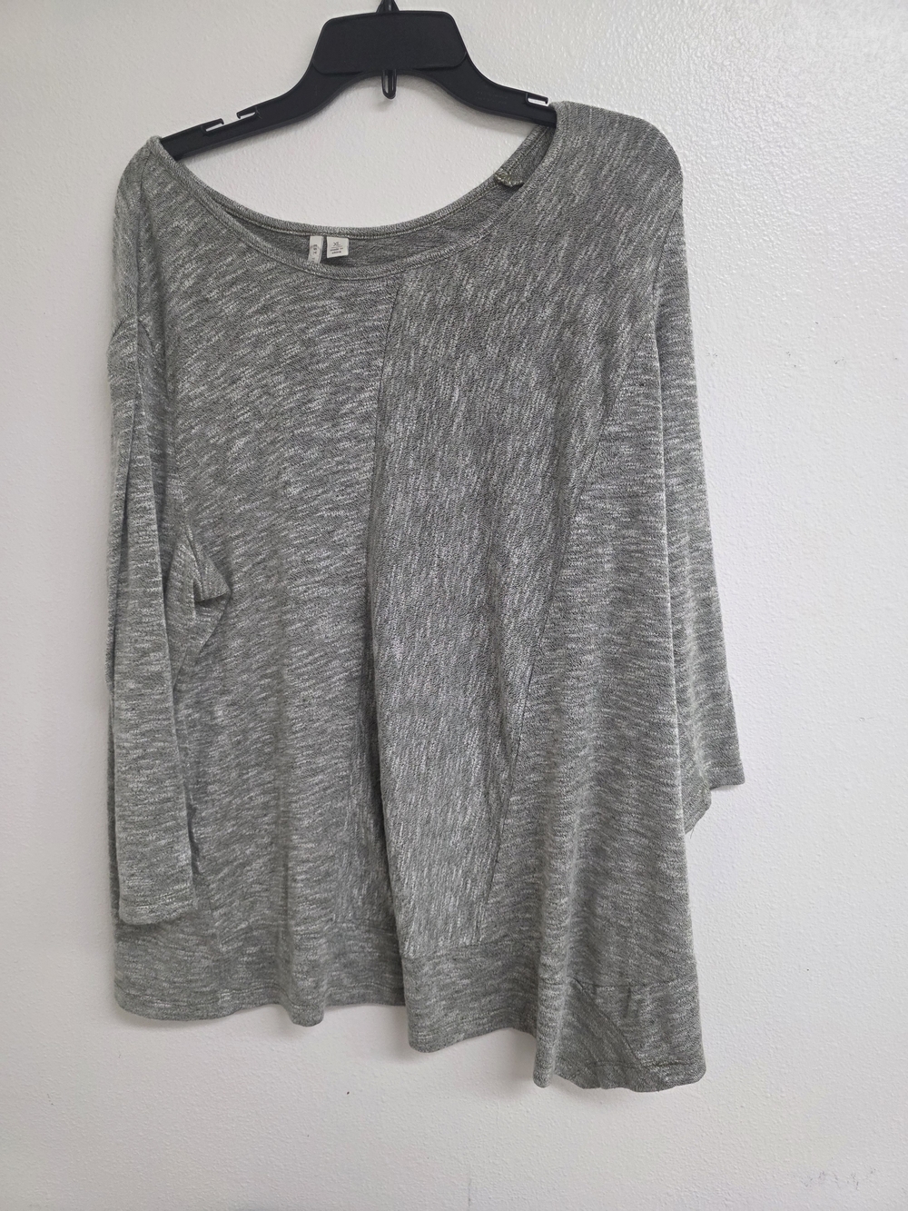 Women's Lightweight Heather Gray Long-Sleeve Tee (0683)